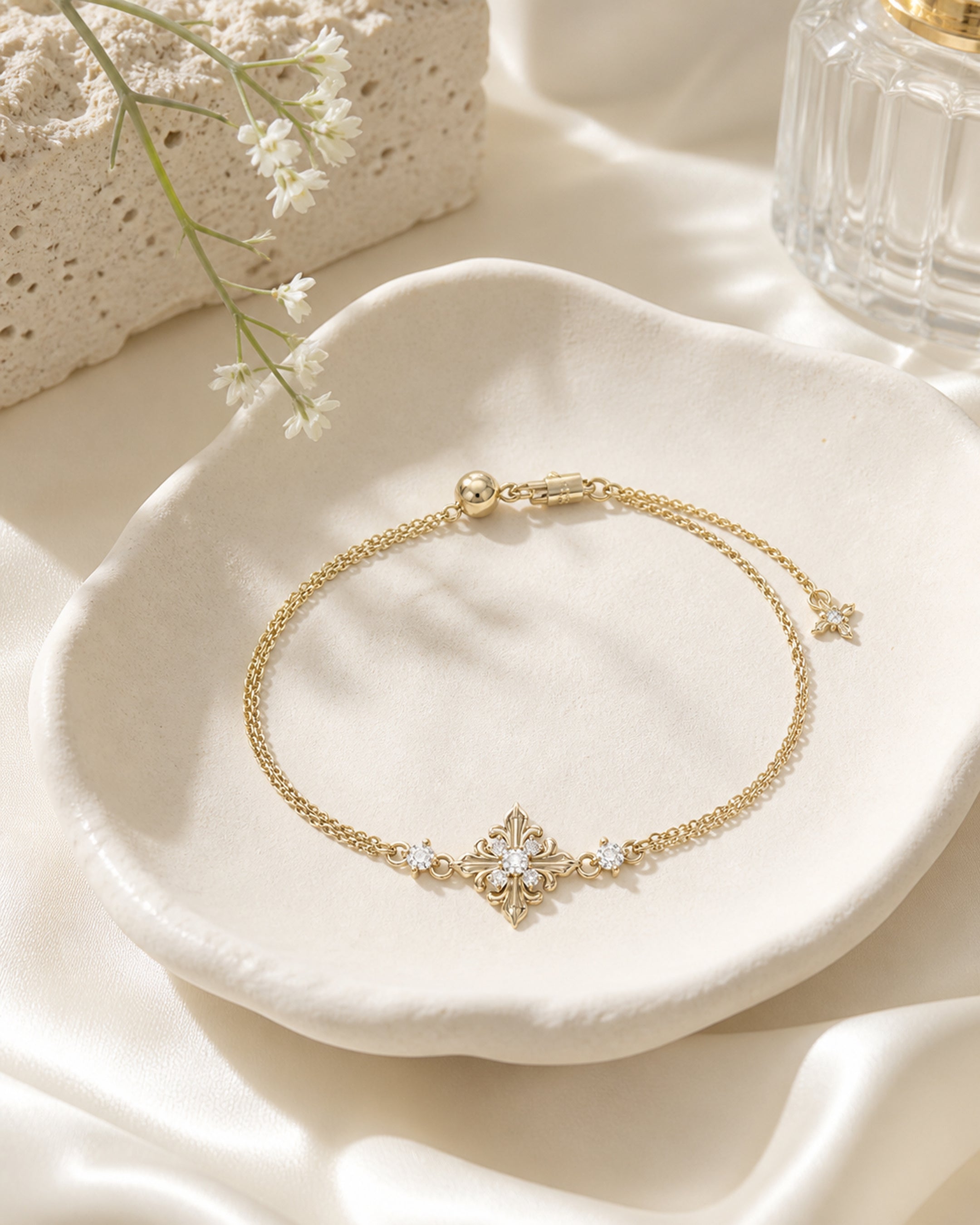 Dear Luma Iris Constellation Bracelet - Single Bloom view 4