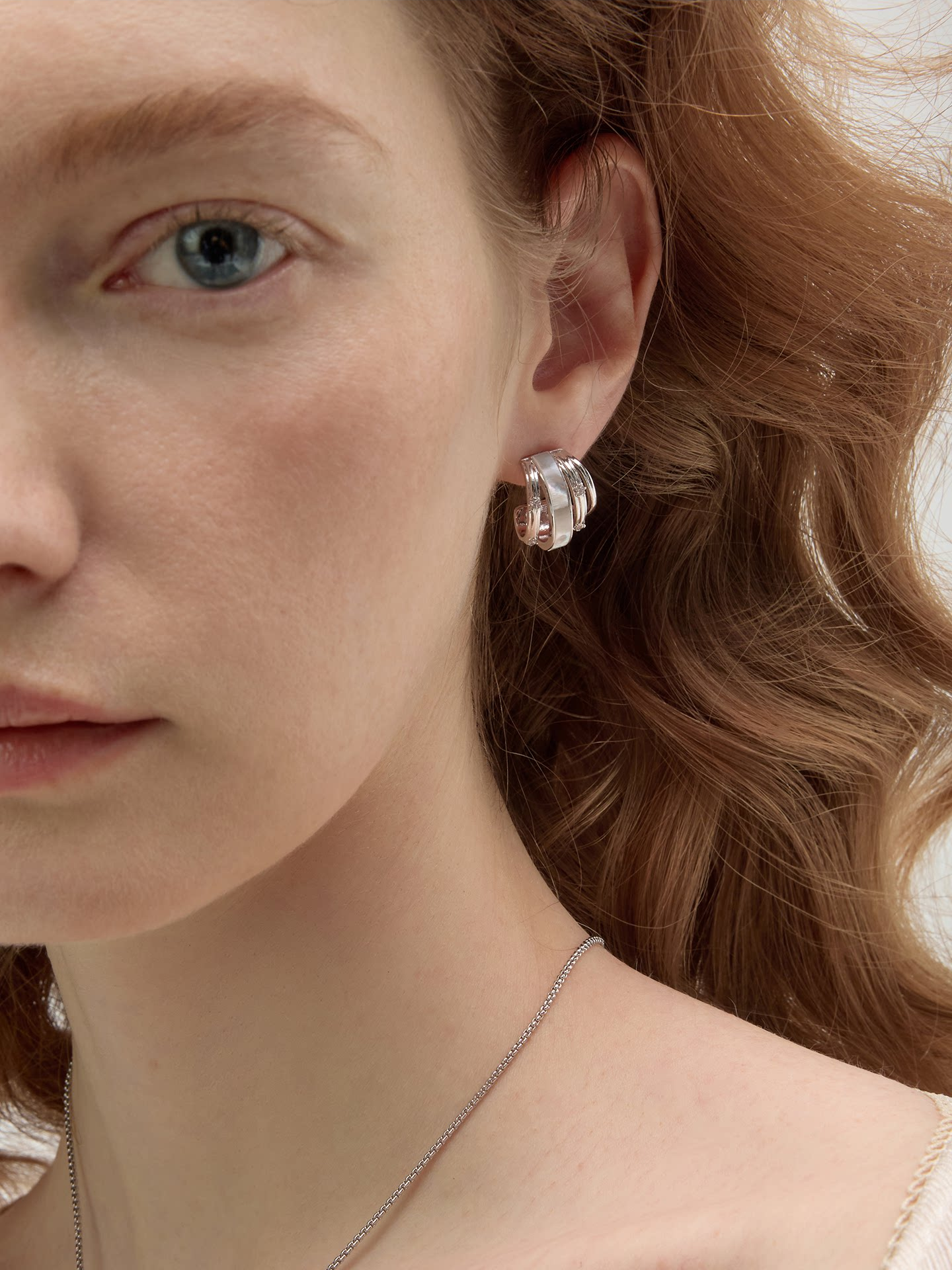 Dear Luma Tidebound Iris Four-Band Hoop Earrings view 3