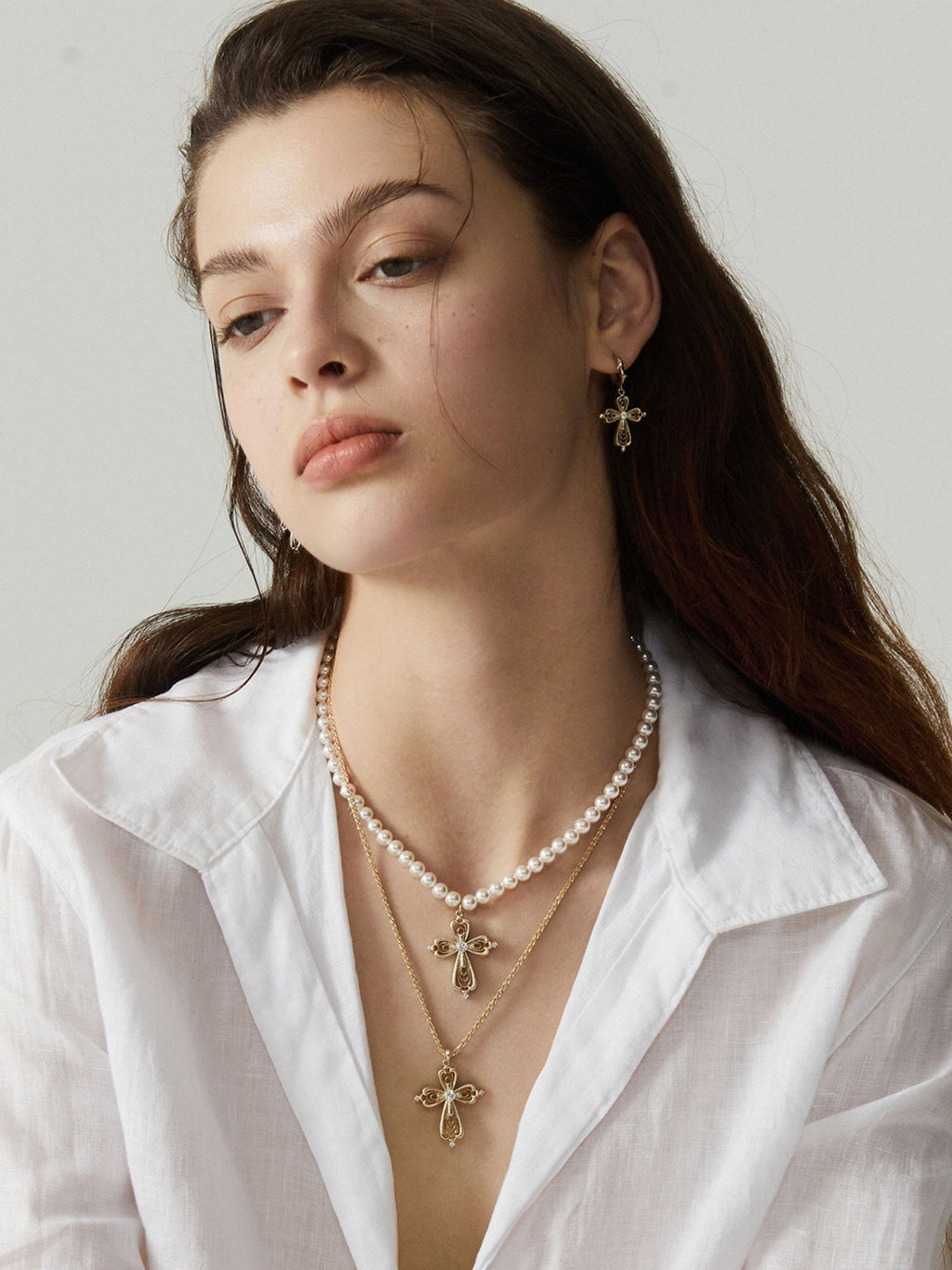 Dear Luma N011 large lace cross long necklace layered model image