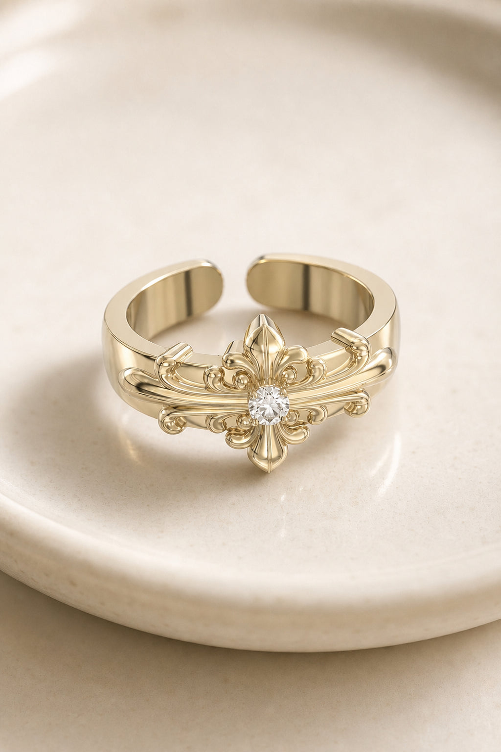 Dear Luma R011 gold iris ring product detail closeup