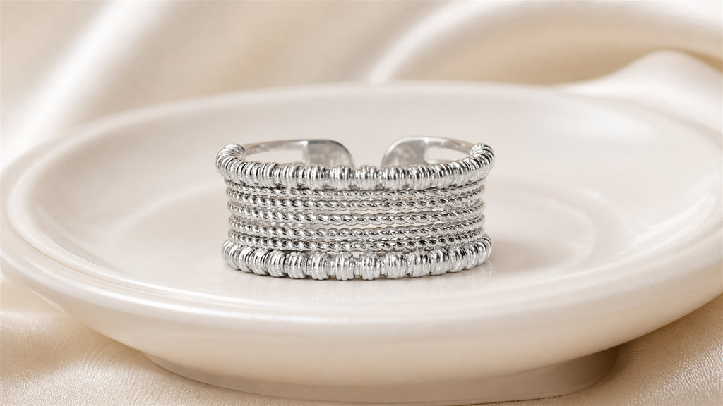 R002 jewellery image